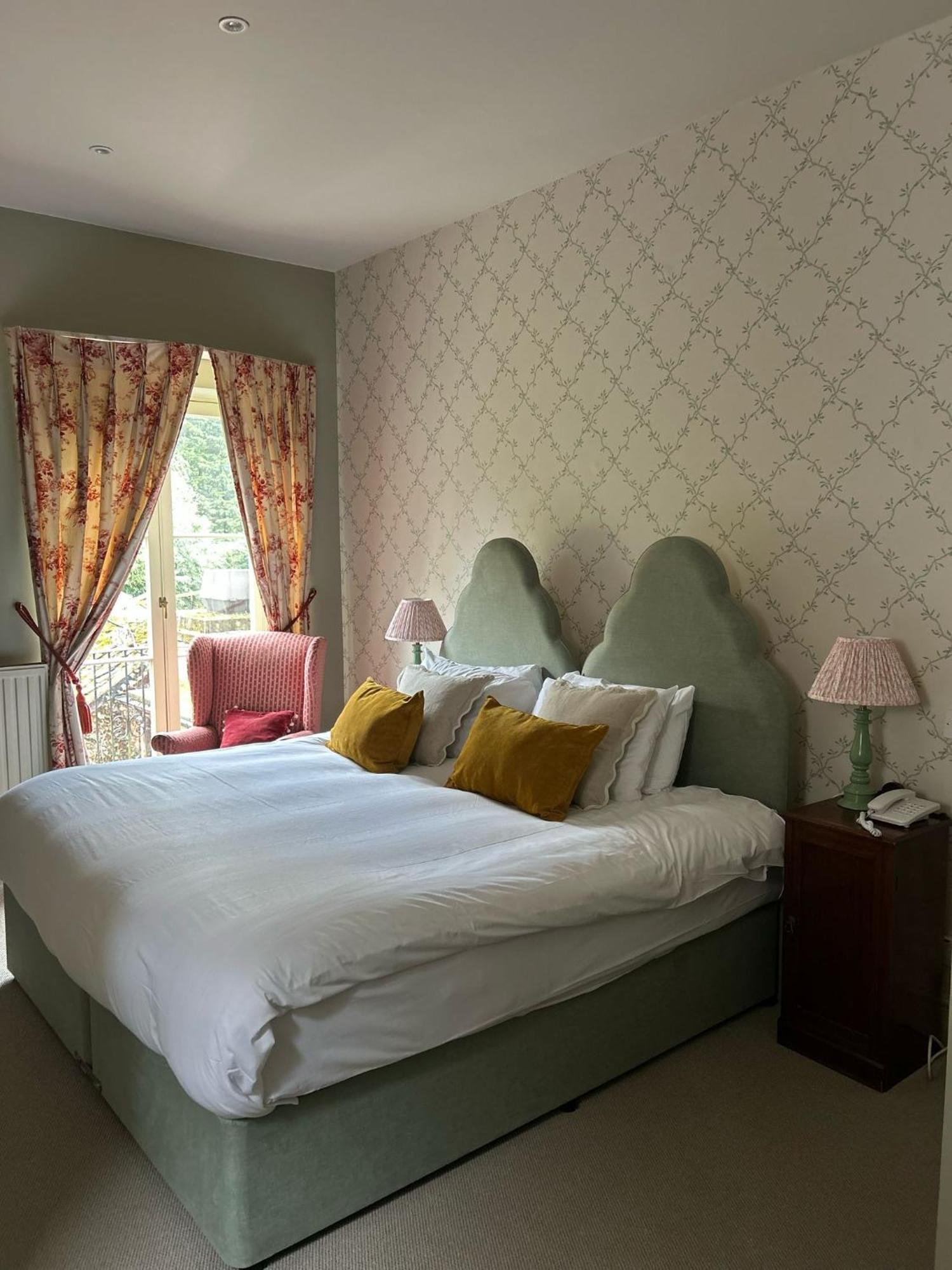 Bury St. Edmunds Ravenwood Hall Hotel מראה חיצוני תמונה