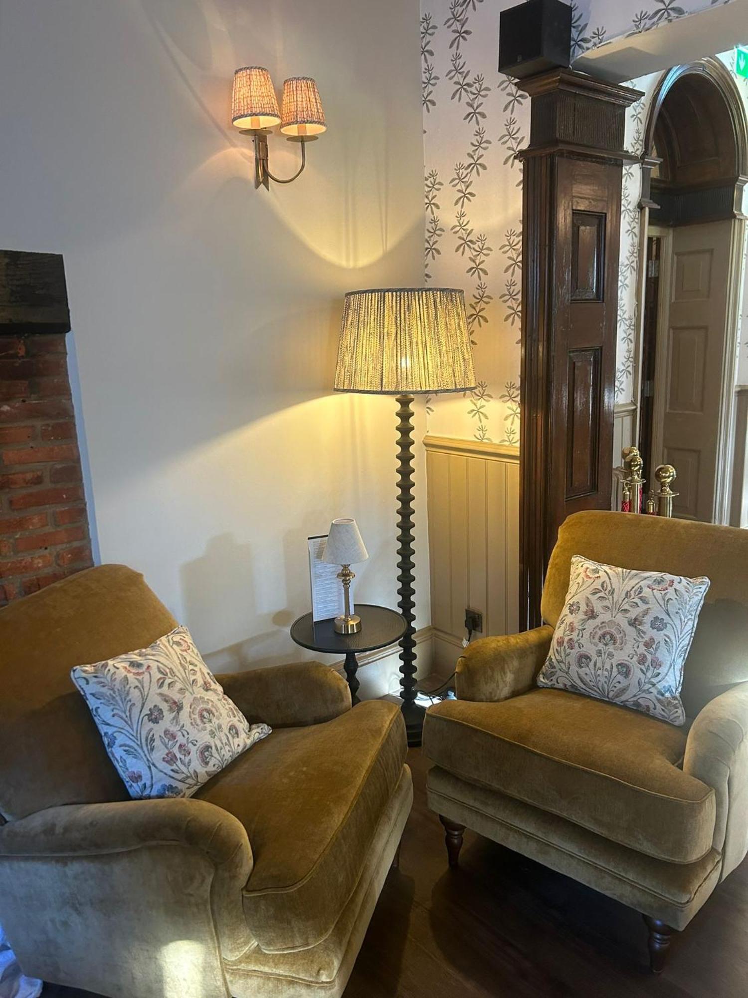 Bury St. Edmunds Ravenwood Hall Hotel מראה חיצוני תמונה