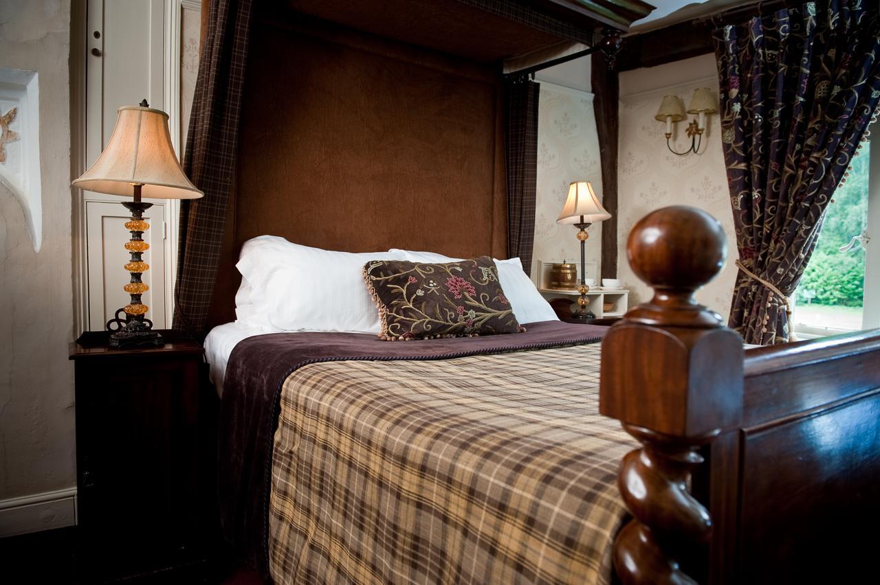 Bury St. Edmunds Ravenwood Hall Hotel מראה חיצוני תמונה