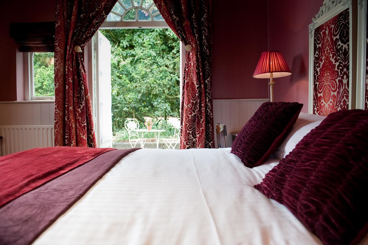 Bury St. Edmunds Ravenwood Hall Hotel מראה חיצוני תמונה